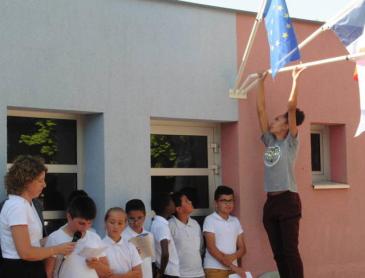 BLOIS DRAPEAUX BROTTIER 20 JUIN - 1